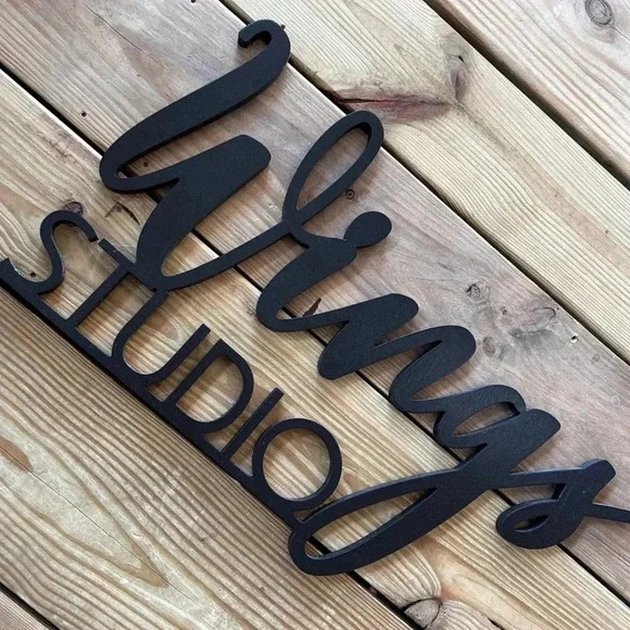 Wood sign WINGS STUDIO Black - Picture 3 of 6